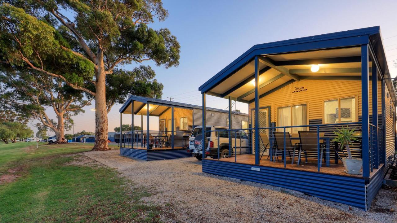 Lake Boga Caravan Park Dış mekan fotoğraf